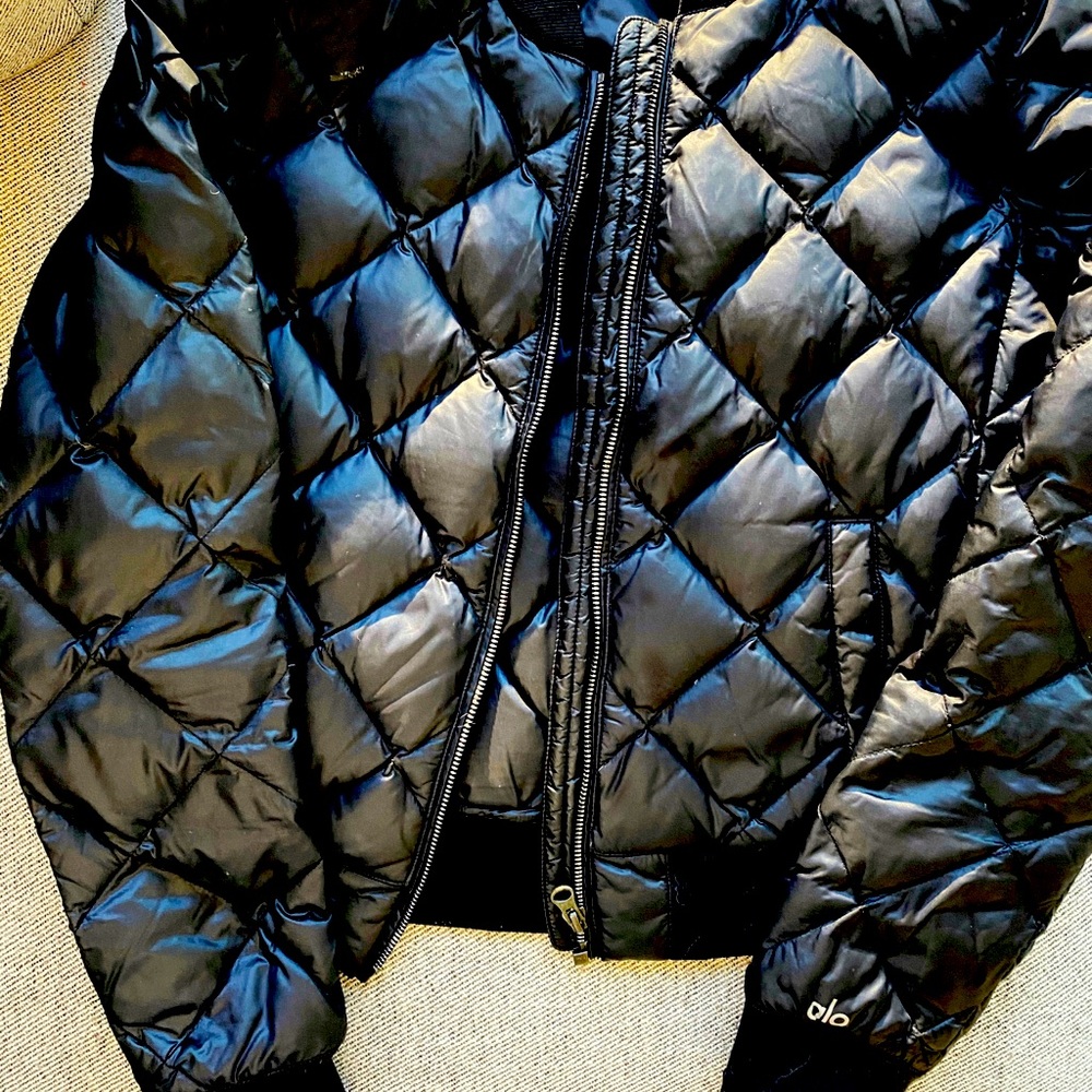Alo Yoga black bomber quilted jacket